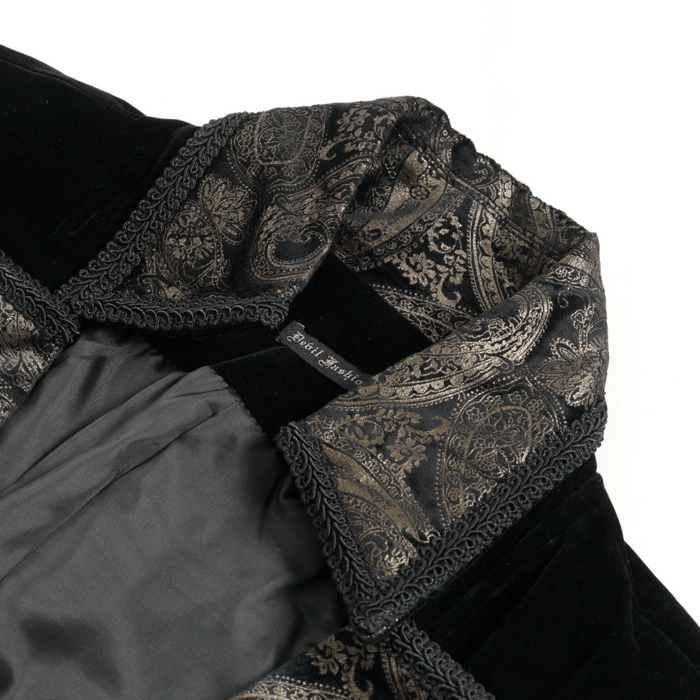 Elegance Black Gothic Tailcoat with Baroque Embroidery collar detail showcasing intricate embroidery and luxurious fabric.