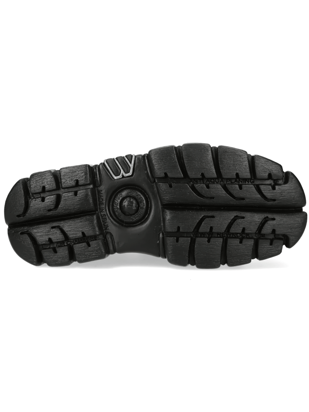NEW ROCK Women's Platform Shoes with Industrial Sole Design - detailed view of the chunky sole.