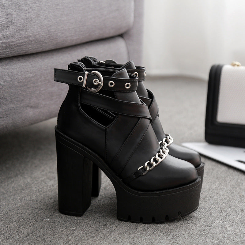 Women's Platform Ankle Boots with Chain from Front / Gothic Waterproof Platform High Heel Shoes - HARD'N'HEAVY